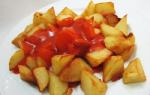 The Patatas Bravas are one of the most typical tapas